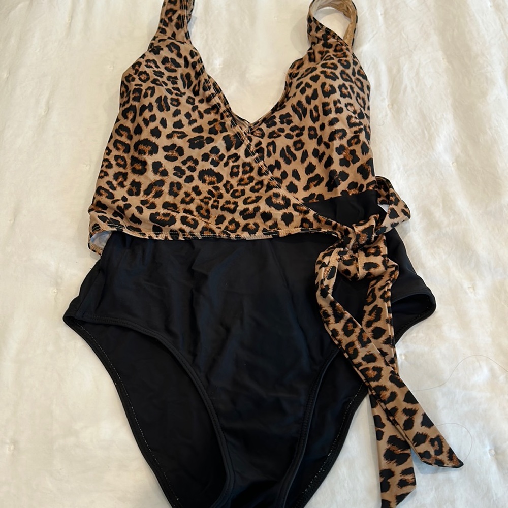 Sumersalt perfect wrap one piece